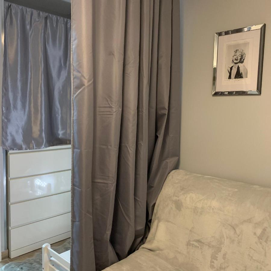 Studio Climatise Avec Piscine Saint-Raphaël Exteriér fotografie